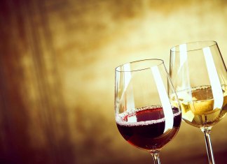 Perché i vini rossi costano più dei bianchi?