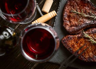 Con cosa abbinare il vino rosso?