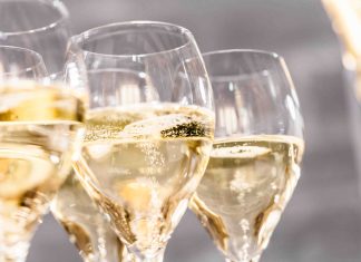 Chi ha inventato lo spumante?