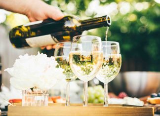 Quali sono i migliori vini da aperitivo?