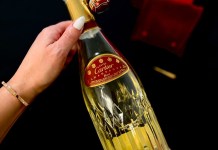 Conosci lo Champagne firmato Cartier? Un brindisi in formato gioiello